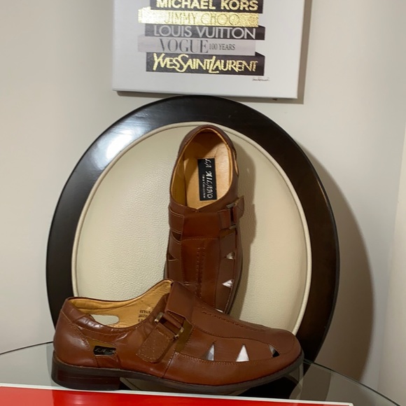 LA Milano Italy collection men’s shoes like new in good condition. - Picture 2 of 9